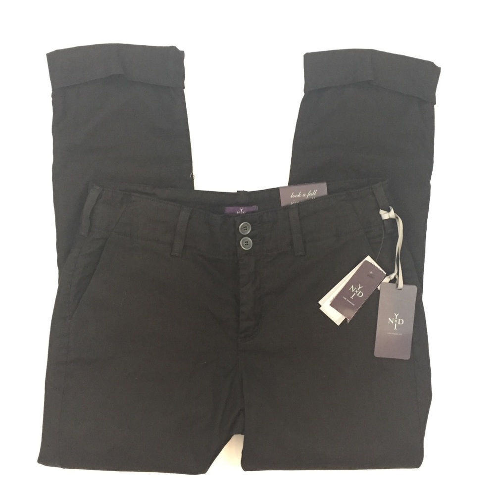 NYDJ Boyfriend black stretchy capris 8P NWT